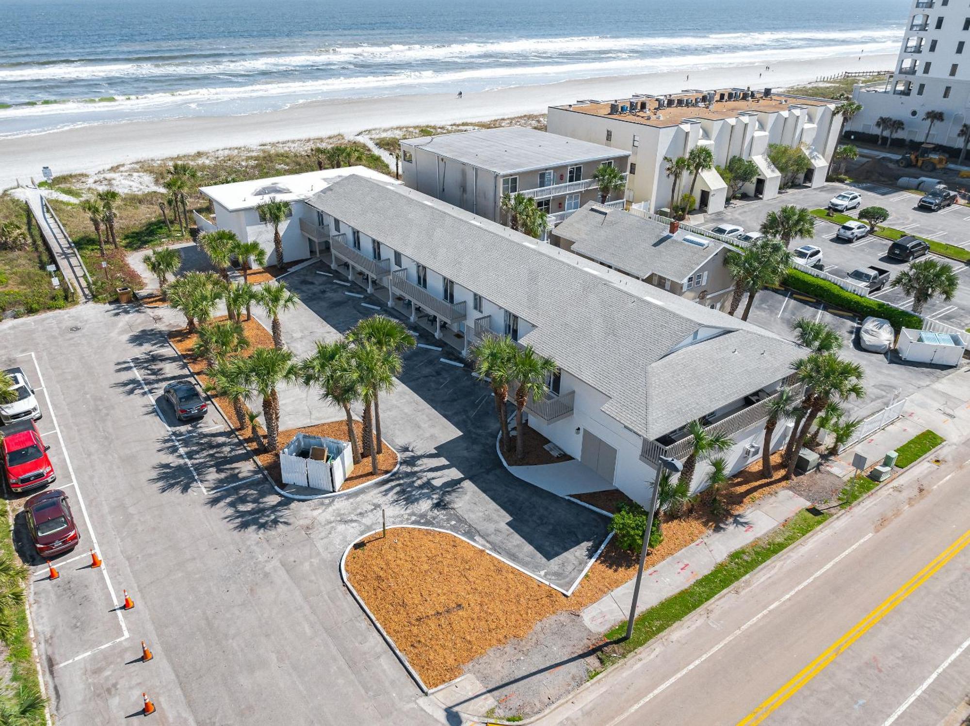 Sea La Vie Beach Oceanfront Patio Pet Friendly Jacksonville Beach Exterior foto